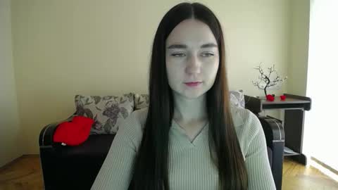 Snapshot of gabby_di chatting on October 24, 2025, 9:06 am Jaklin online show from October 24, 2025, 9:06 am