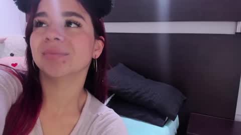 Snapshot of gabby_evanns chatting on January 19, 2025, 12:28 pm gabby_evanns online show from January 19, 2025, 12:28 pm