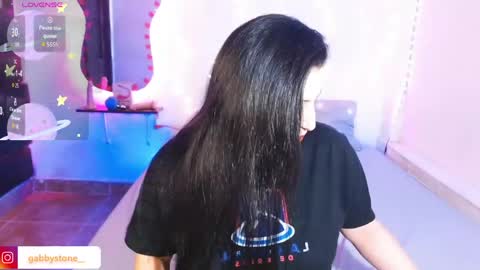 Snapshot of gabby_stone_ chatting on April 25, 2026, 11:46 pm Gabby online show from April 25, 2026, 11:46 pm