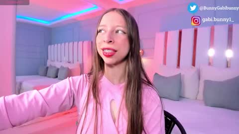 Gabi  online show from February 5, 2026, 5:28 pm