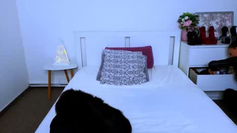 GabiCarter online show from November 26, 2025, 8:37 am