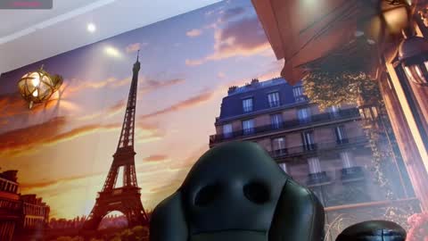 gabi_prince online show from November 30, 2025, 7:40 pm