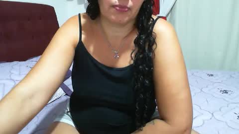 gaby  layla online show from May 3, 2026, 6:47 pm