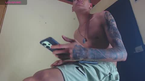 Snapshot of gaboreyes1 chatting on October 9, 2025, 3:26 am Gabo online show from October 9, 2025, 3:26 am