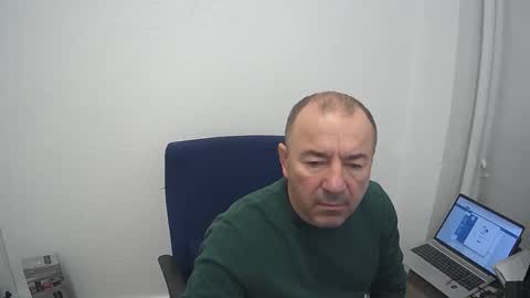 Snapshot of gabriel9_2003 chatting on April 1, 2026, 11:00 am gabriel9_2003 online show from April 1, 2026, 11:00 am