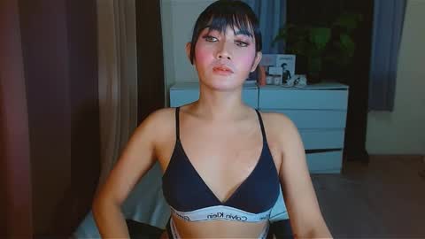 gabriela_deluxe online show from March 8, 2026, 3:54 am