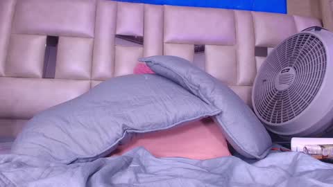 gabriela online show from December 5, 2024, 1:36 am