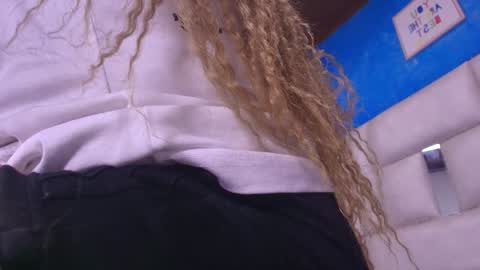 gabriela online show from January 4, 2025, 7:02 pm
