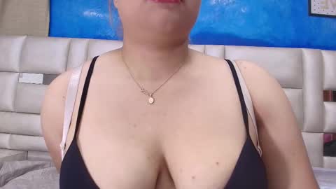 gabriela online show from March 4, 2025, 7:11 pm