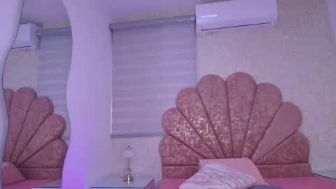 Snapshot of gabriela_leone chatting on May 10, 2026, 7:19 pm gabriela online show from May 10, 2026, 7:19 pm