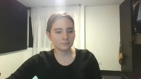 Snapshot of gabriela_miller_2 chatting on June 16, 2026, 1:08 am Gabriela Miller online show from June 16, 2026, 1:08 am