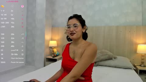 Gabriela Vargas online show from October 20, 2025, 3:40 am