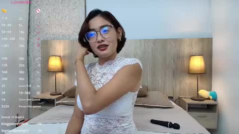 Snapshot of gabriela_vargas chatting on March 2, 2026, 5:08 am Gabriela Vargas online show from March 2, 2026, 5:08 am