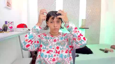 GABRIELA online show from December 2, 2025, 2:23 pm