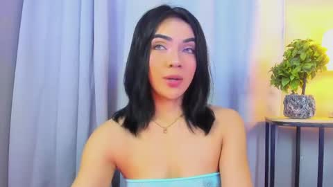 Gabriela Evans MS online show from June 15, 2026, 3:42 am