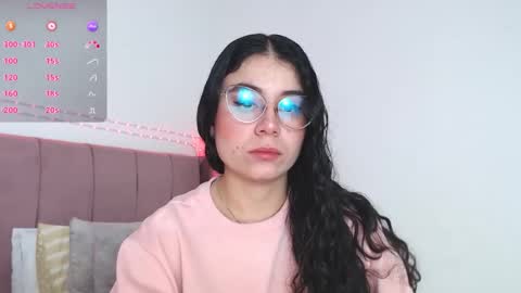 GabrielaRossa online show from November 25, 2025, 12:38 pm