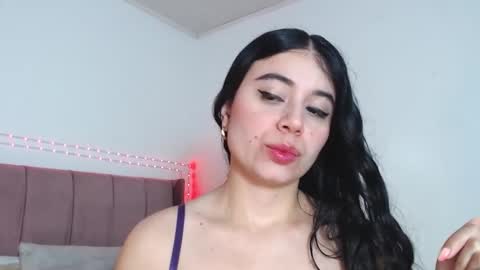 GabrielaRossa online show from June 5, 2026, 12:00 pm