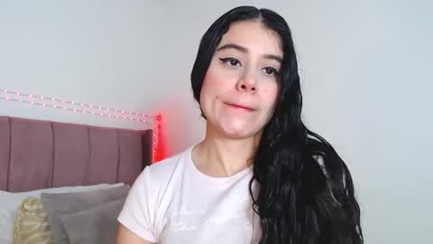 GabrielaRossa online show from June 7, 2026, 7:39 pm