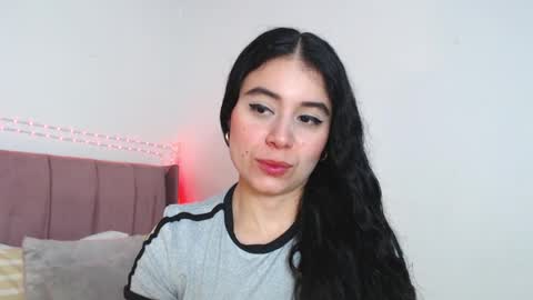 GabrielaRossa online show from June 15, 2026, 6:32 pm