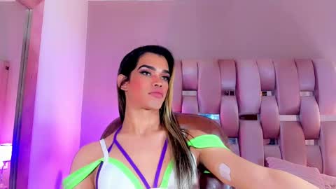 Gabriela online show from December 18, 2024, 10:51 am