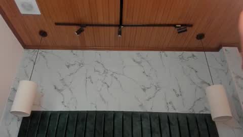 gabriell_ramirez_ online show from February 4, 2025, 9:38 am