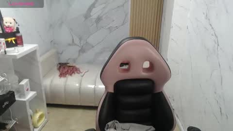 Snapshot of gabriella_storm_tf chatting on February 28, 2026, 1:28 am Gabriella online show from February 28, 2026, 1:28 am