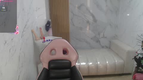 Snapshot of gabriella_storm_tf chatting on June 7, 2026, 12:31 pm Gabriella online show from June 7, 2026, 12:31 pm