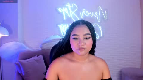 Snapshot of gabriellalee_ chatting on February 23, 2025, 6:23 pm Gabriella Lee online show from February 23, 2025, 6:23 pm