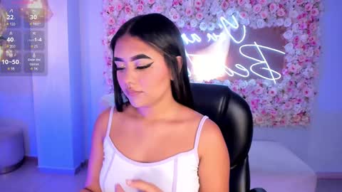 Snapshot of gabriellalee_ chatting on March 9, 2025, 3:22 am Gabriella Lee online show from March 9, 2025, 3:22 am