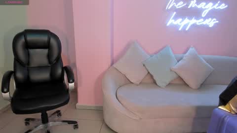 Snapshot of gabriellalee_ chatting on September 21, 2025, 10:00 pm Gabriella Lee online show from September 21, 2025, 10:00 pm