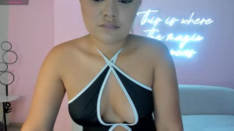 Snapshot of gabriellalee_ chatting on March 18, 2026, 3:20 am Gabriella Lee online show from March 18, 2026, 3:20 am