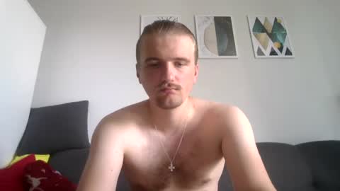 Snapshot of gabrys99 chatting on July 18, 2026, 9:46 am gabrys99 online show from July 18, 2026, 9:46 am