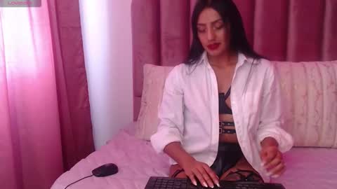Gabriela online show from September 24, 2025, 3:15 pm