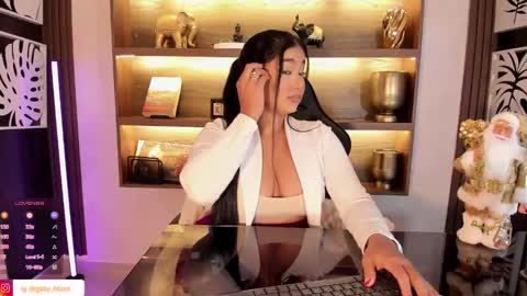 Gaby Blaze online show from December 6, 2024, 8:07 pm