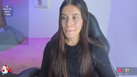 Snapshot of gaby_olsen chatting on December 1, 2024, 10:10 pm Gabriela online show from December 1, 2024, 10:10 pm