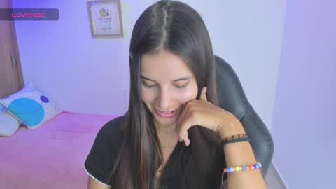 Snapshot of gaby_olsen chatting on January 15, 2025, 10:46 pm Gabriela online show from January 15, 2025, 10:46 pm