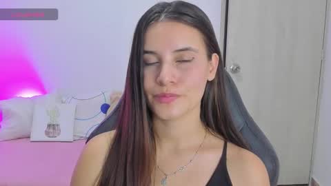 Snapshot of gaby_olsen chatting on February 18, 2025, 10:58 pm Gabriela online show from February 18, 2025, 10:58 pm