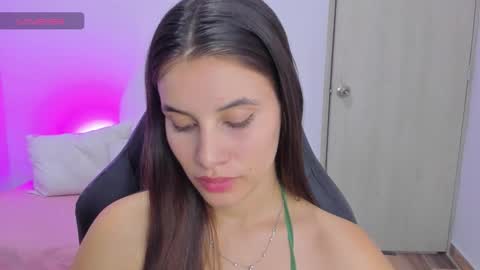 Snapshot of gaby_olsen chatting on February 20, 2025, 10:04 pm Gabriela online show from February 20, 2025, 10:04 pm