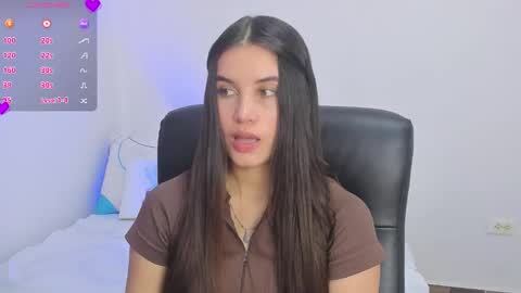 Snapshot of gaby_olsen chatting on September 29, 2025, 8:13 pm Gabriela online show from September 29, 2025, 8:13 pm