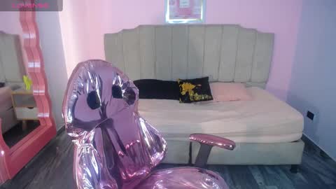 Gaby  online show from December 30, 2024, 4:09 am