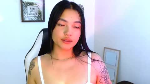 My name is Gabriela.. nice to meet you thumbs up please its very important to me online show from September 10, 2025, 4:34 am