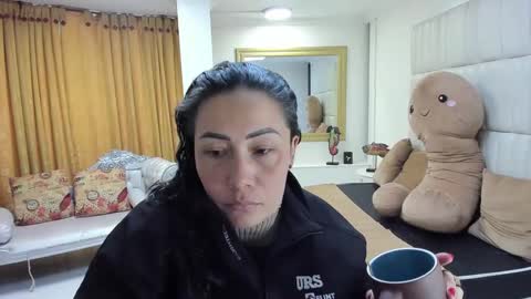 Snapshot of gaby_trent chatting on September 18, 2025, 1:24 pm gabriela online show from September 18, 2025, 1:24 pm