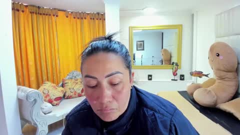 Snapshot of gaby_trent chatting on September 24, 2025, 1:47 pm gabriela online show from September 24, 2025, 1:47 pm