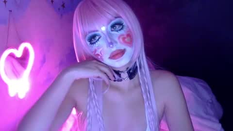 gabygumms online show from June 7, 2026, 3:27 pm