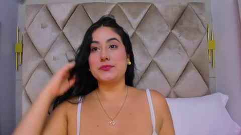 Gaby  online show from May 5, 2026, 12:13 pm