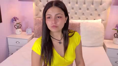 Gaby  online show from November 12, 2025, 1:55 pm