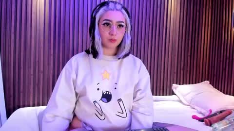 gabyrose9 online show from April 30, 2026, 8:26 pm