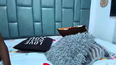 Snapshot of gabystom chatting on November 14, 2025, 12:59 pm gabystom online show from November 14, 2025, 12:59 pm