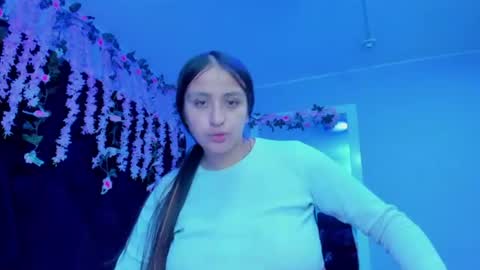 gabby cooper online show from June 17, 2026, 2:58 am