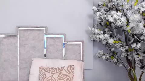 gabyyjones online show from March 11, 2025, 11:12 am